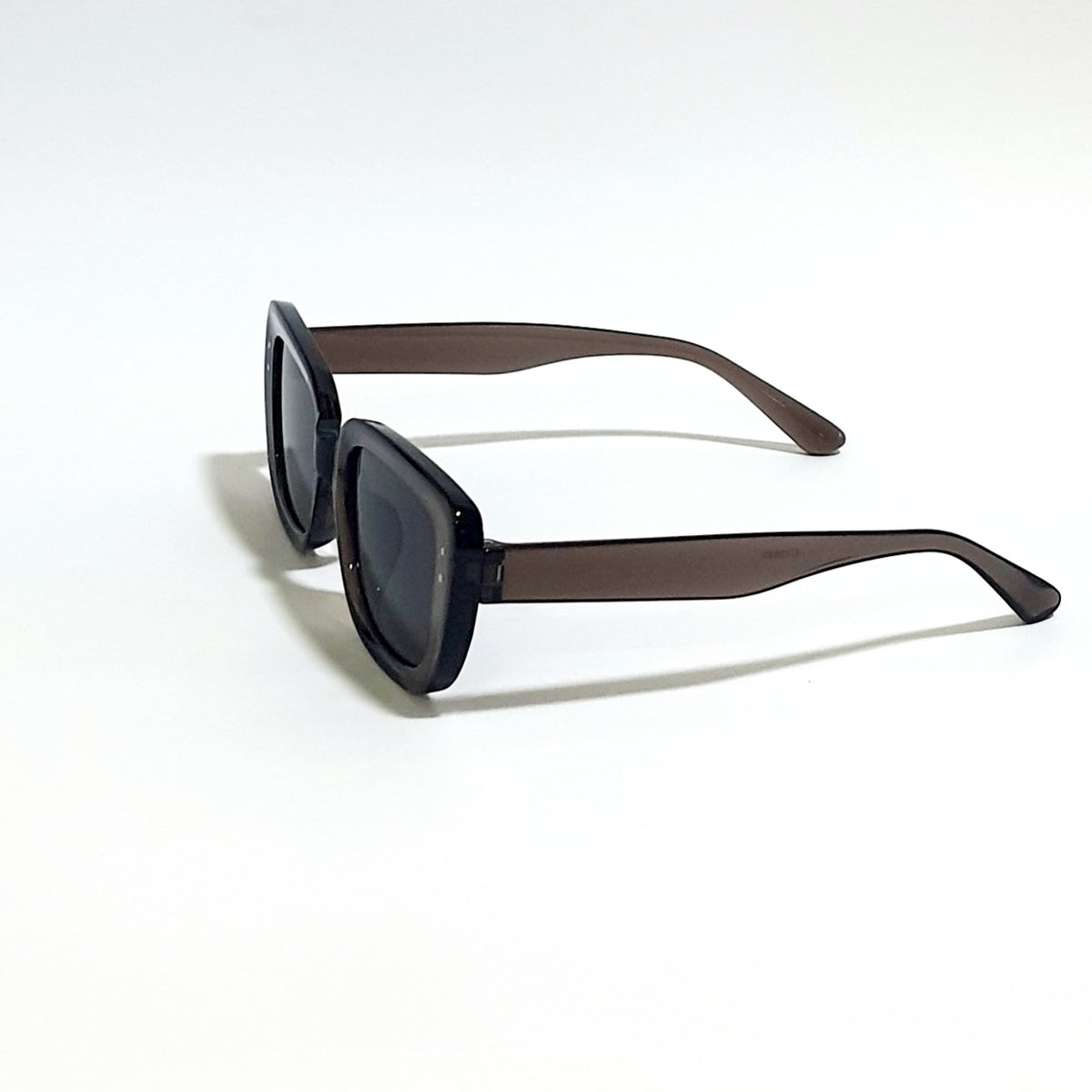 WOMEN'S UV PROTECTION