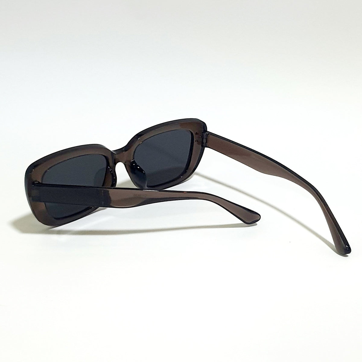 WOMEN'S UV PROTECTION