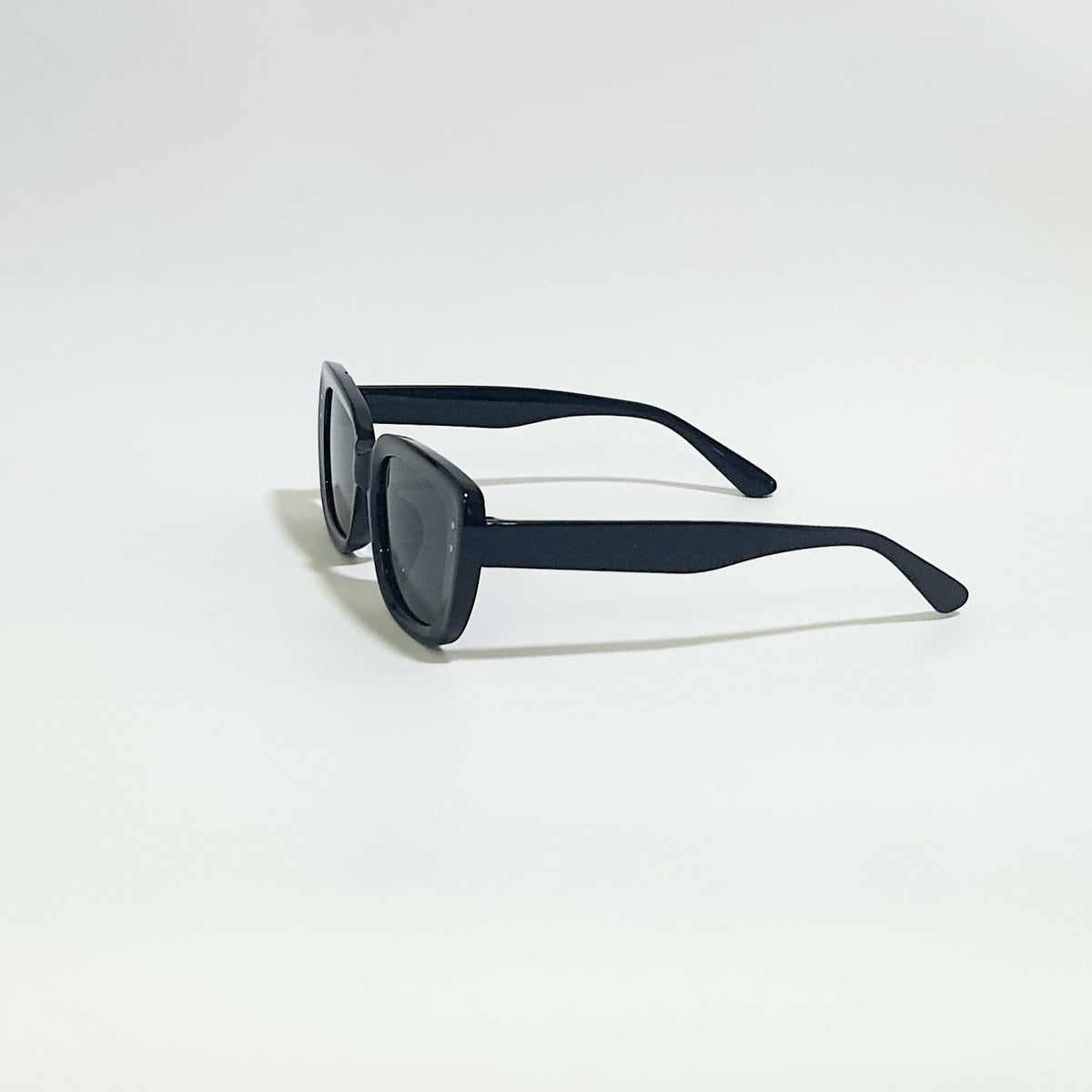 WOMEN'S UV PROTECTION