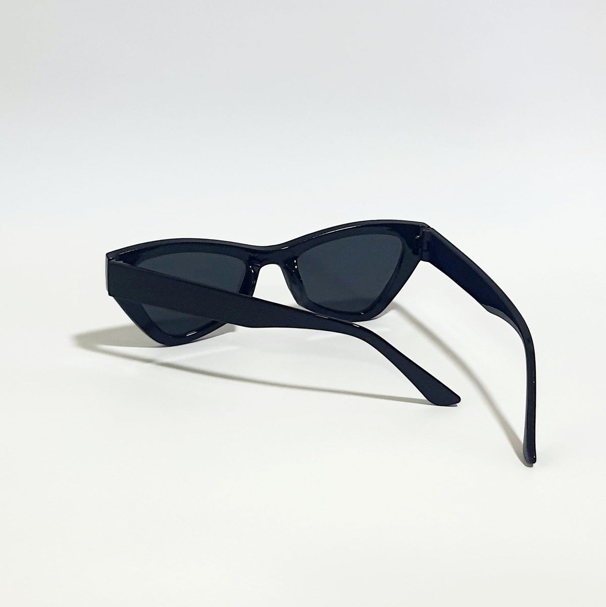 WOMEN'S UV PROTECTION