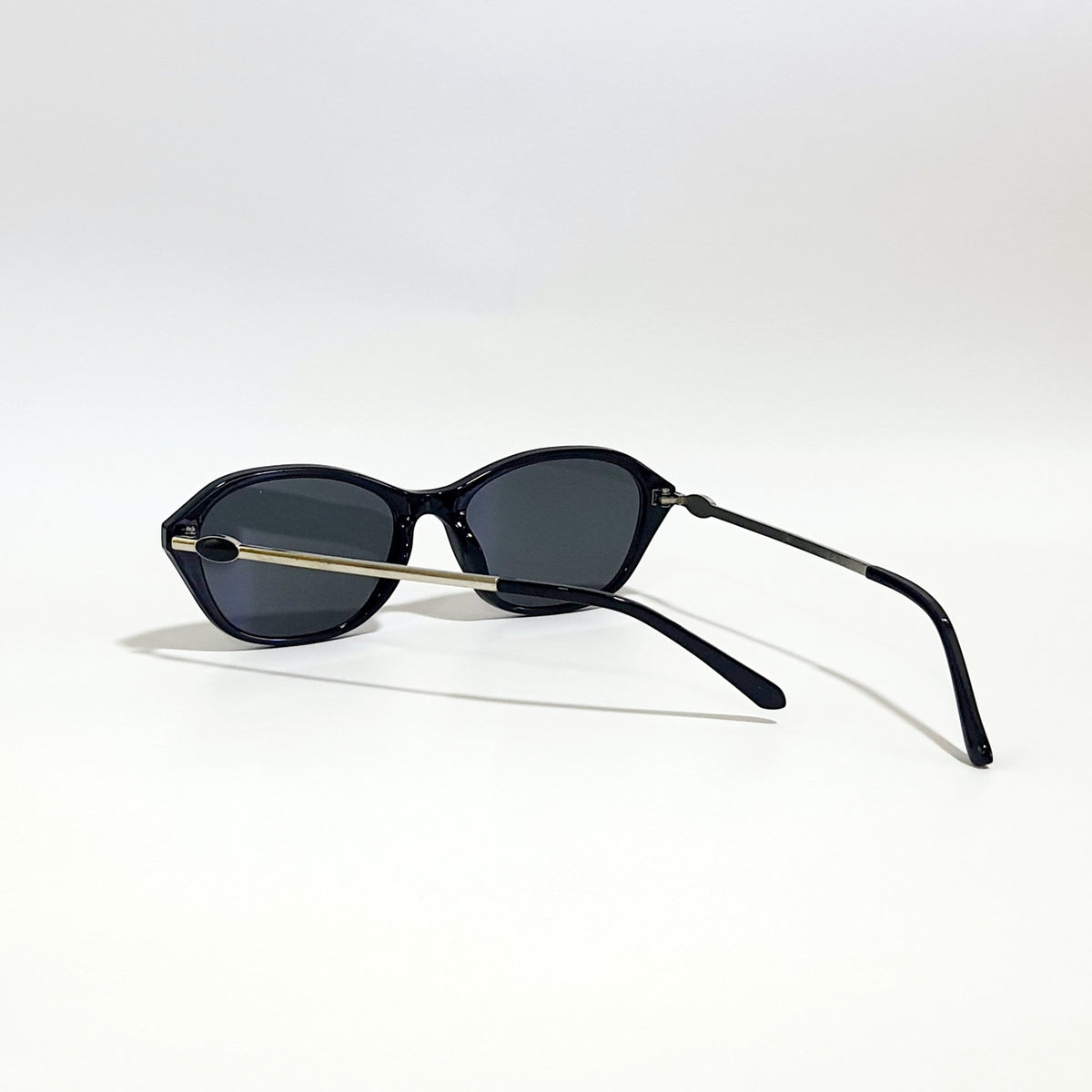 WOMEN'S UV PROTECTION