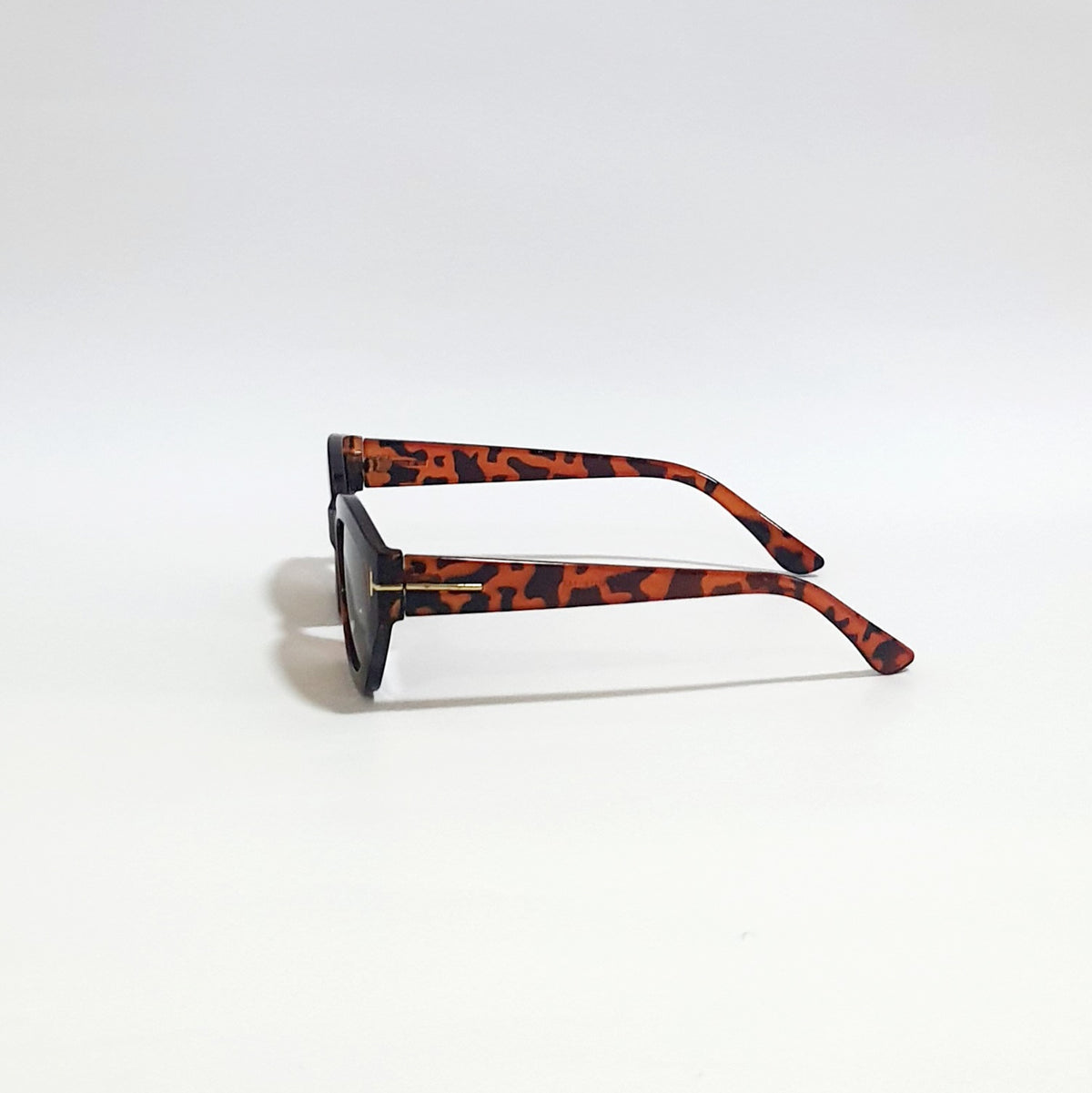 WOMEN'S UV PROTECTION