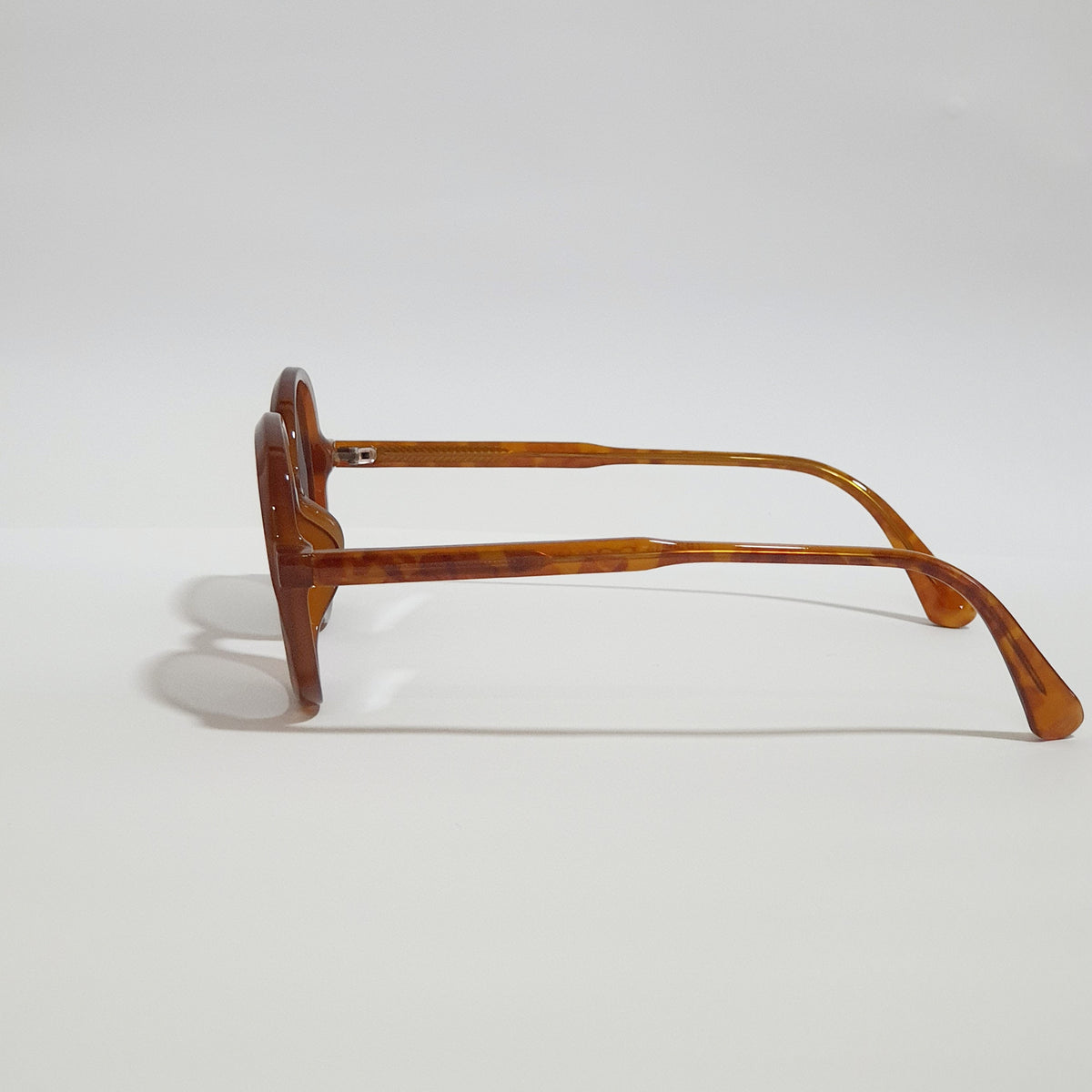 W0MEN’S  PROTECTION TR90 (See Through Lens)