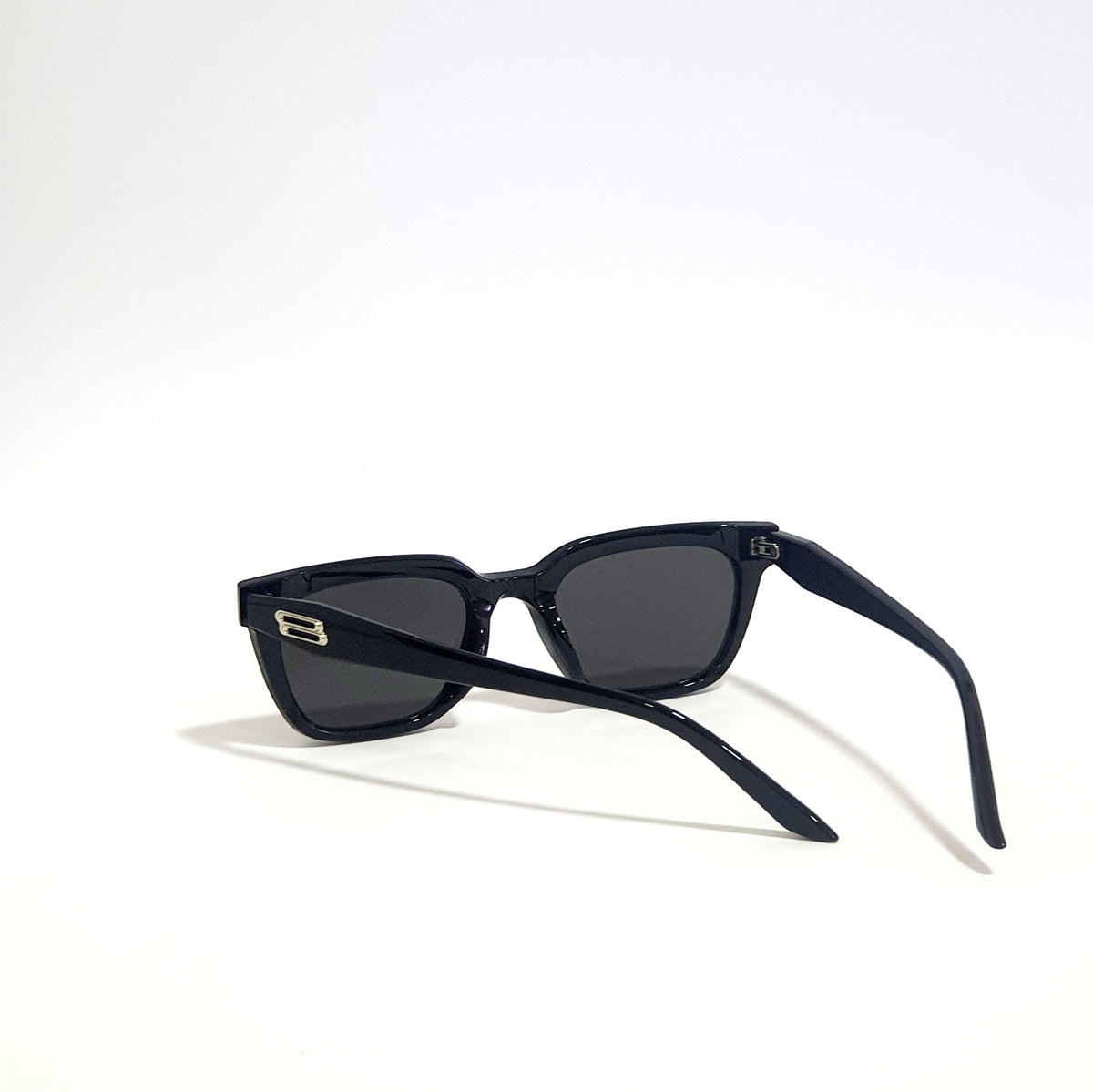 WOMEN'S UV PROTECTION