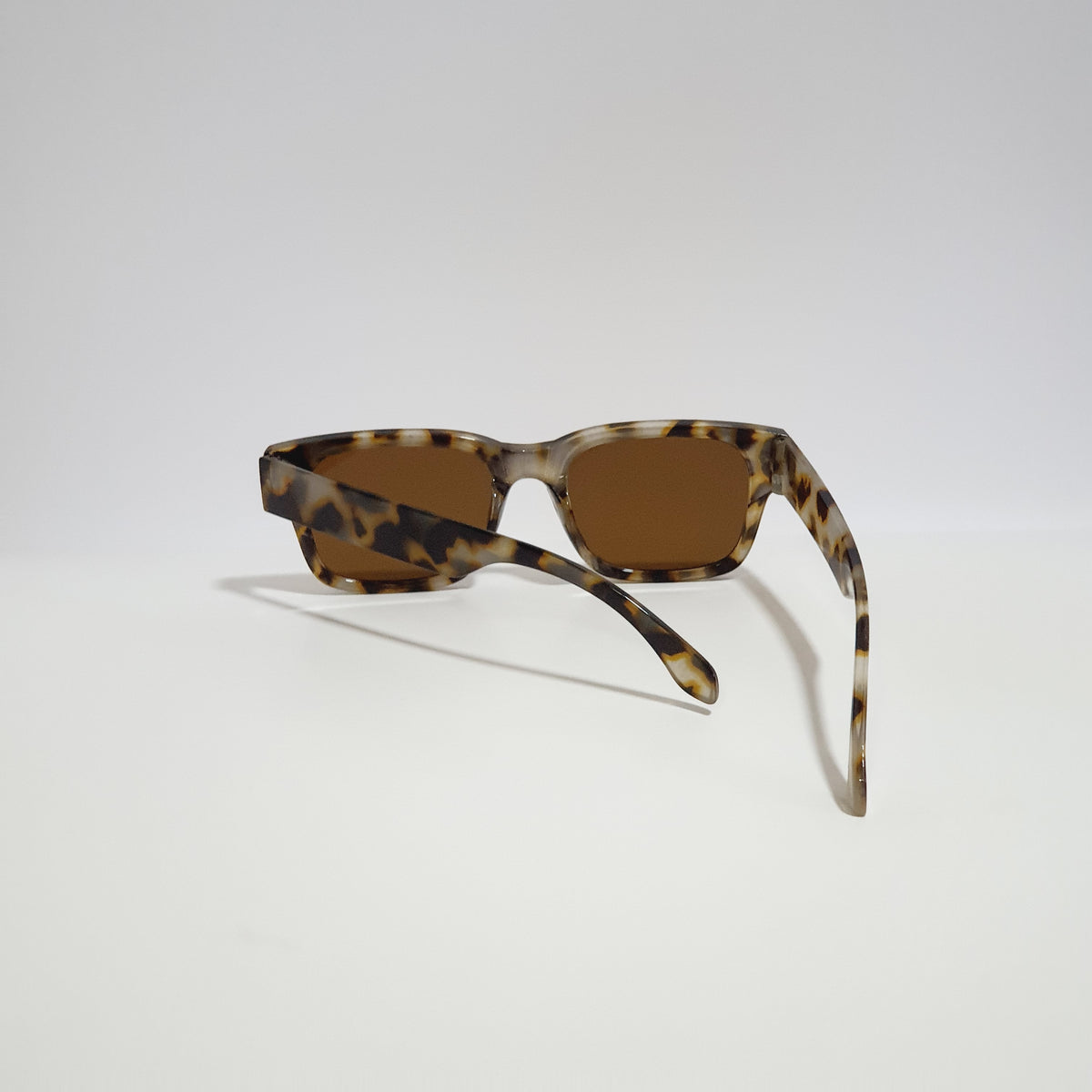 WOMEN'S UV PROTECTION
