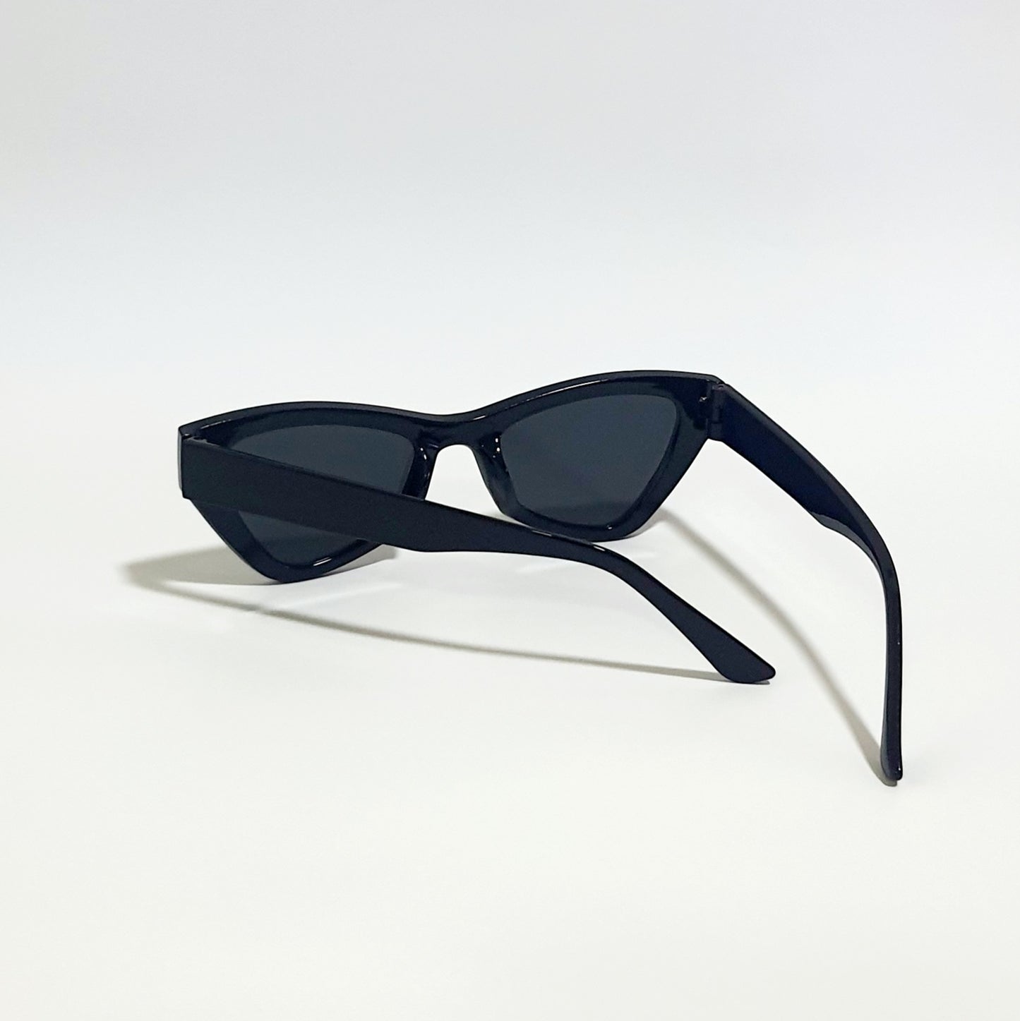 WOMEN'S UV PROTECTION