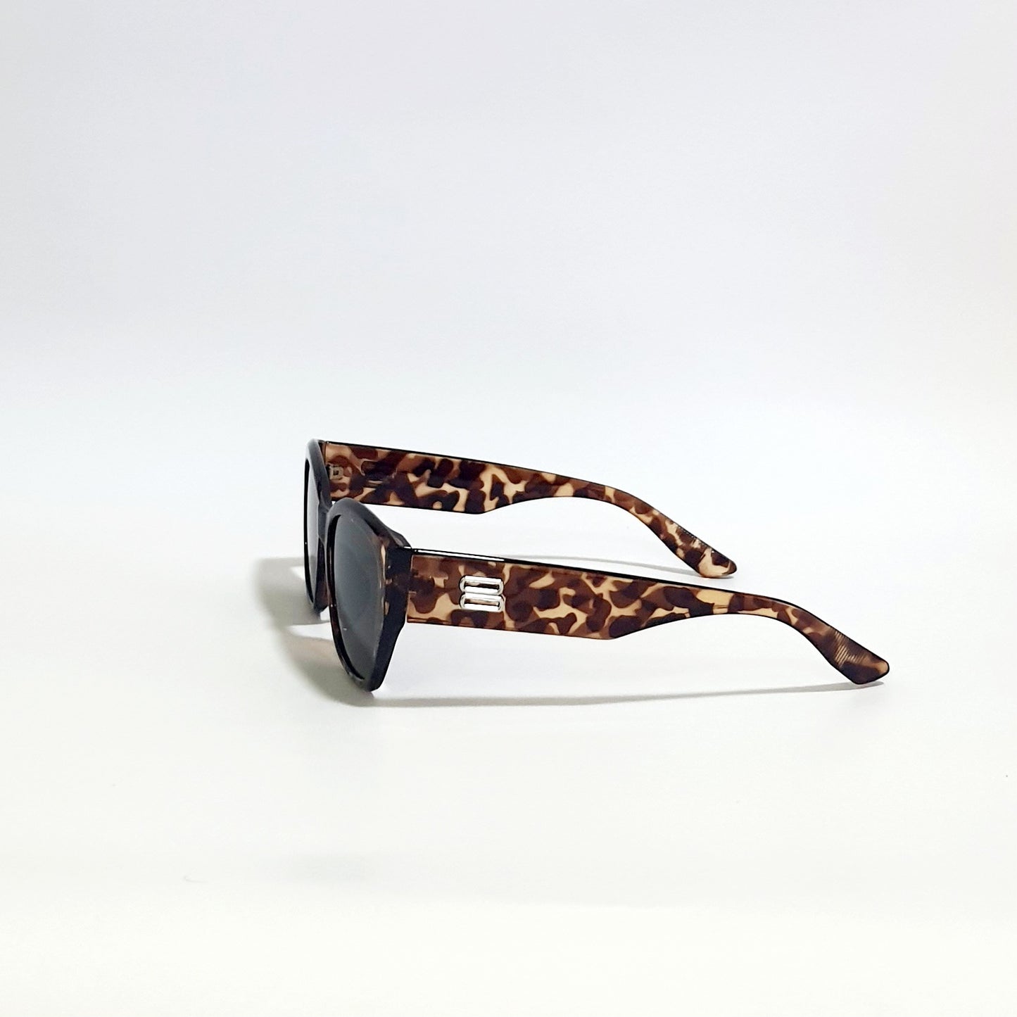 WOMEN'S UV PROTECTION