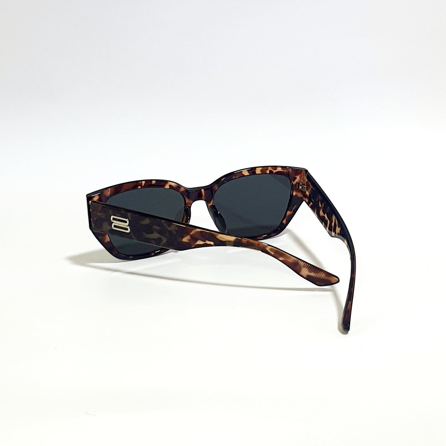 WOMEN'S UV PROTECTION