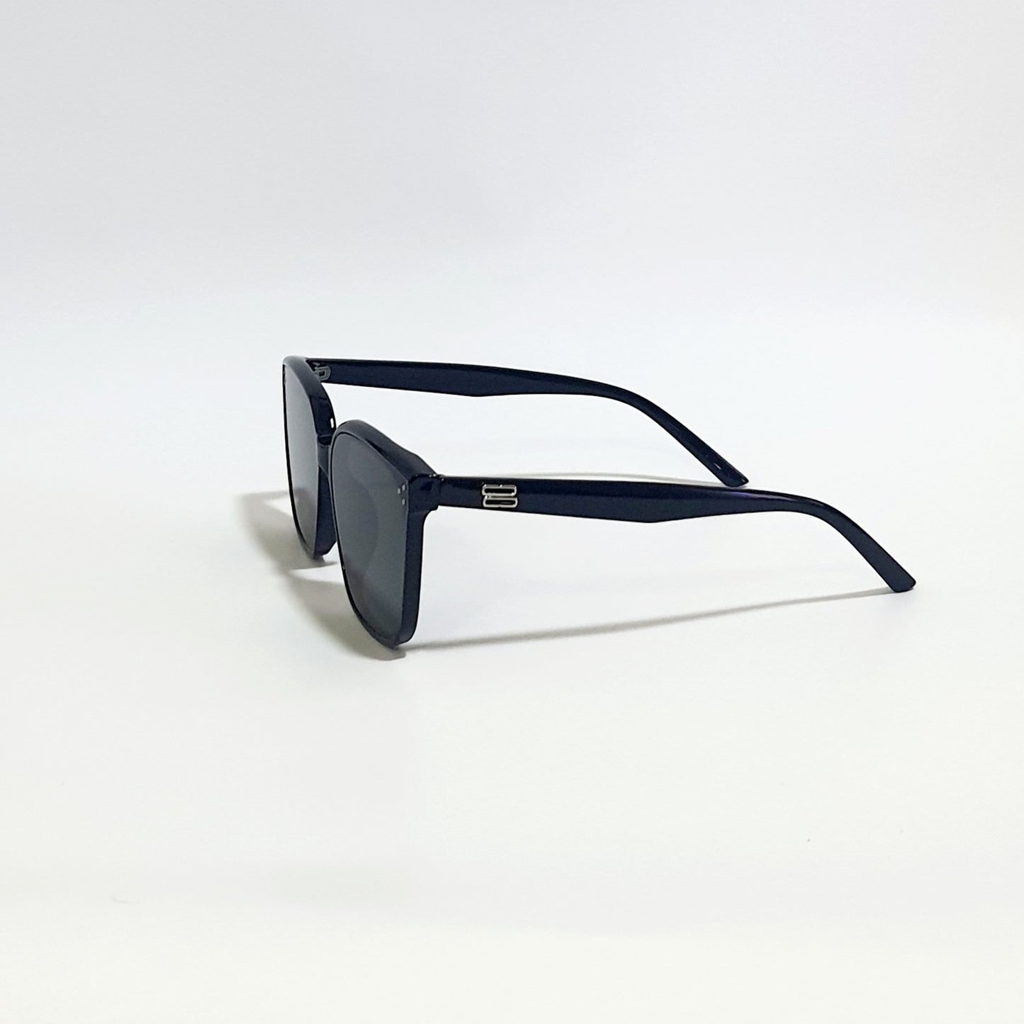 WOMEN'S UV PROTECTION