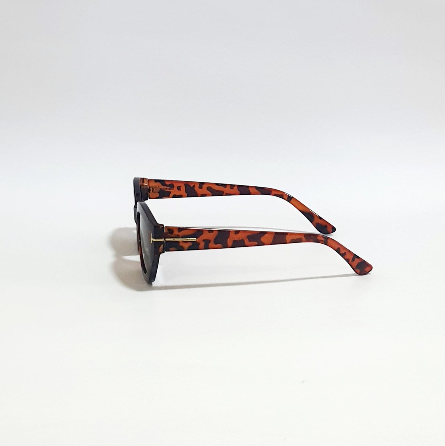 WOMEN'S UV PROTECTION