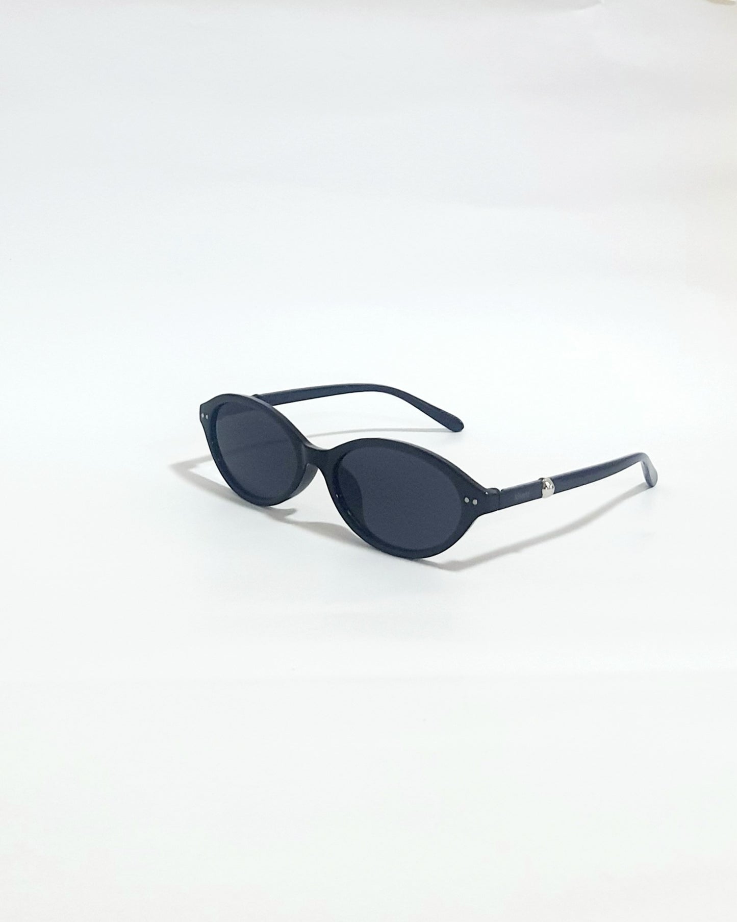 KHENZ SIGNATURE COLLECTION