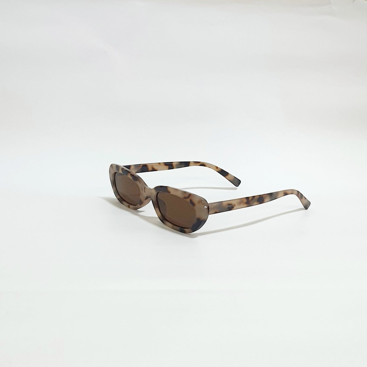 KHENZ SIGNATURE COLLECTION